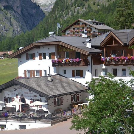 Hotel Scoiattolo Selva di Val Gardena Exterior foto