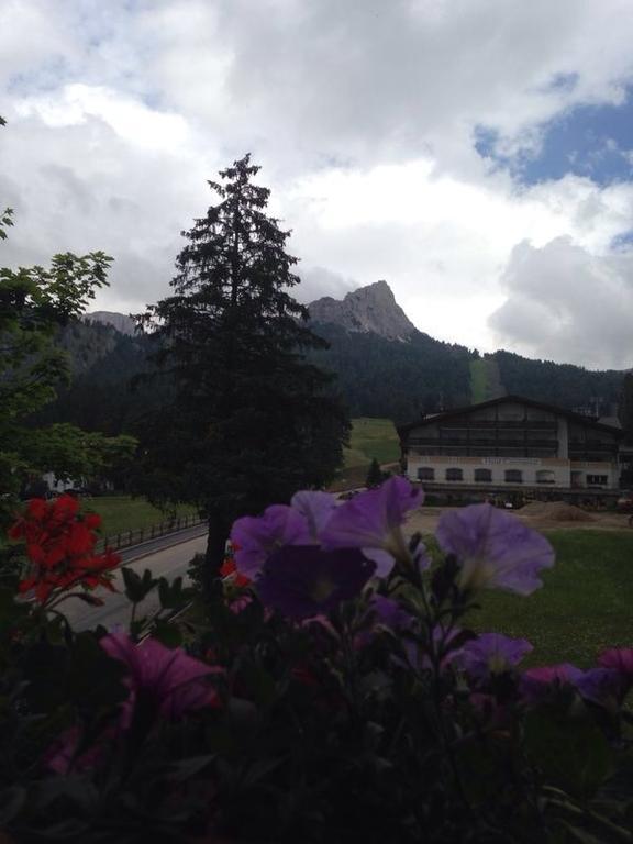 Hotel Scoiattolo Selva di Val Gardena Habitación foto
